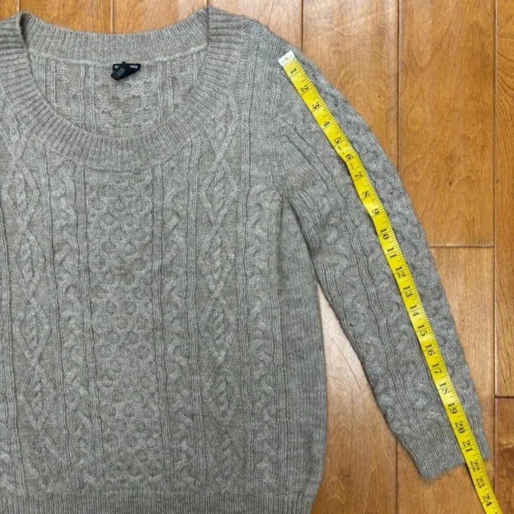 Club Monaco Womens Cable‎ Knit Sweater Size L Beige Quiet Luxury Mohair Blend